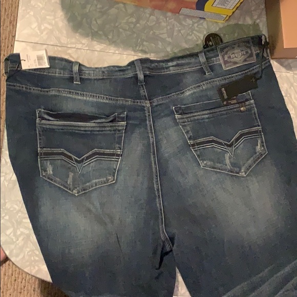 Men’s slim straight jeans - Picture 5 of 8